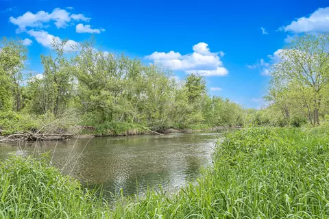 933 Nicholas Dr, Genoa, IL 60135 photo 24