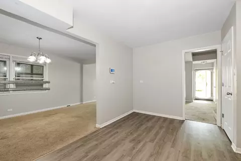 Entry Way - 14908 Dearborn St, Dolton, IL 60419 photo 1 of 1
