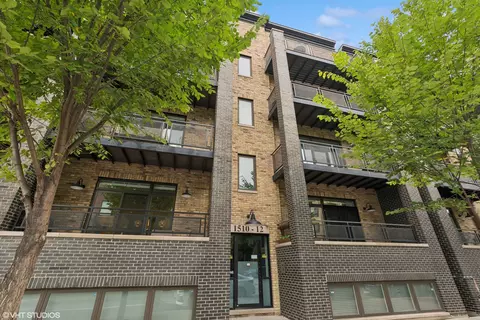 1510 N Western Ave #3N, Chicago, IL 60622