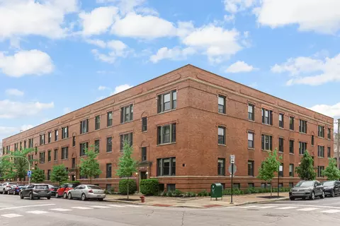 2941 N Sheffield Ave #1, Chicago, IL 60657