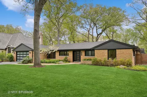 1951 York Ln, Highland Park, IL 60035