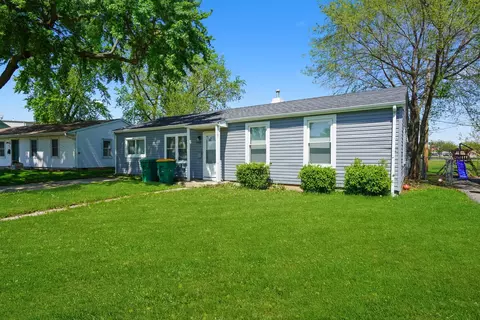 631 Fenton Ave, Romeoville, IL 60446