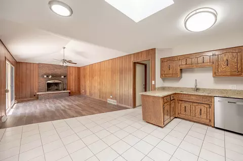 4217 206th Pl, Matteson, IL 60443 photo 8