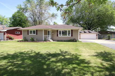 512 S Hebbard St, Joliet, IL 60433
