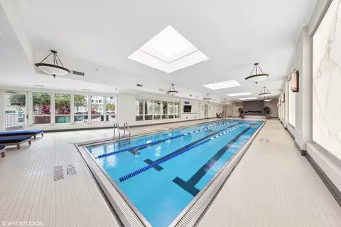 Exterior - 57 E Delaware Pl #2001, Chicago, IL 60611 photo 2 of 2