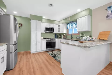 23424 W Winston Ave, Plainfield, IL 60586 photo 5