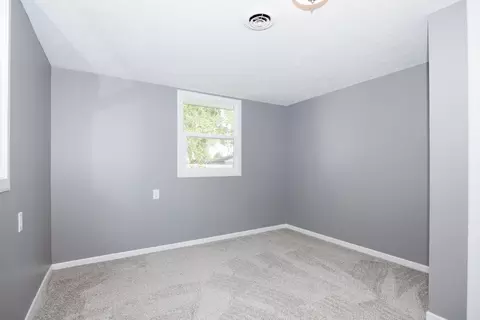 303 N Woodlawn St, Downs, IL 61736 photo 21
