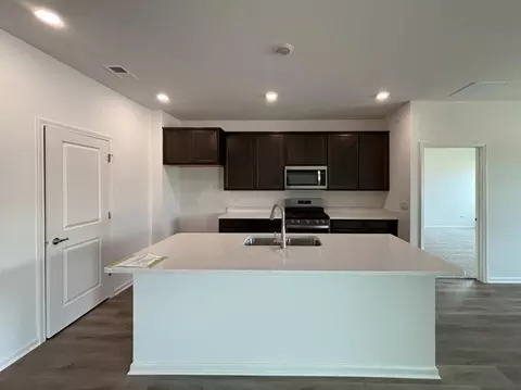 Kitchen - 1129 Bluebell Ln, Bartlett, IL 60103 photo 1 of 3
