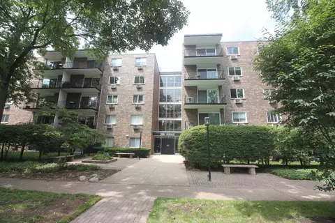 250 Ridge Ave #3F, Evanston, IL 60202