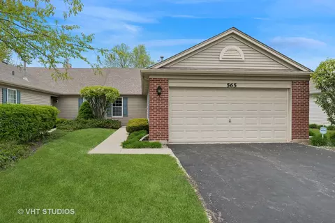 565 S Essington Dr, Round Lake, IL 60073