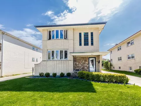 3031 Kensington Ave, Westchester, IL 60154
