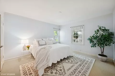 Bedroom - 836 E Glenwood Rd, Glenview, IL 60025 photo 2 of 4