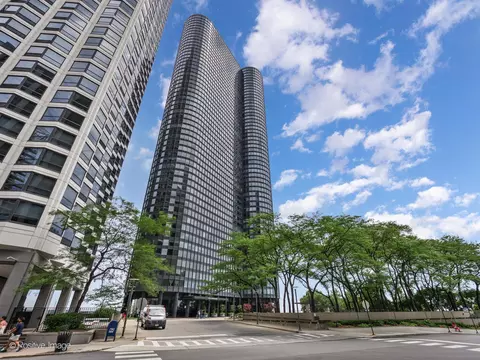 155 N Harbor Dr #2011, Chicago, IL 60601