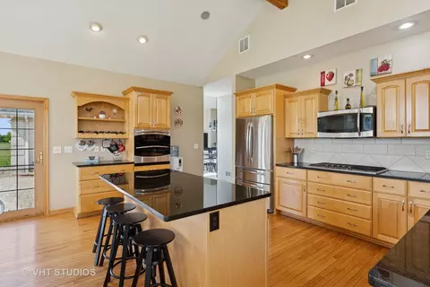 Kitchen - 23803 E 3100 North Rd, Dwight, IL 60420 photo 1 of 5