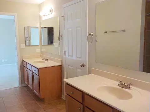 180 Primrose Ln, Bartlett, IL 60103 photo 30