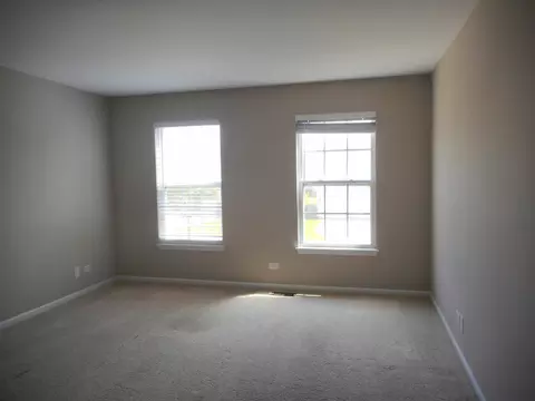 180 Primrose Ln, Bartlett, IL 60103 photo 17