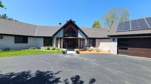 32 Braeburn Ln, Barrington Hills, IL 60010