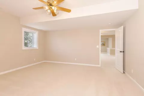 Bedroom - 2508 Piney Run, Bloomington, IL 61705 photo 7 of 8