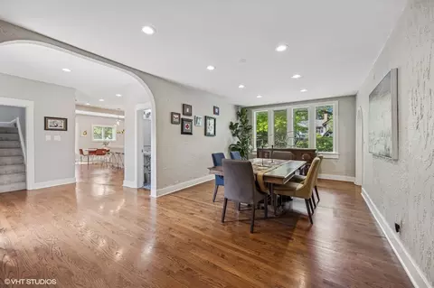 Dining - 146 Gale Ave, River Forest, IL 60305 photo 3 of 5