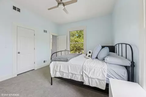 Bedroom - 146 Gale Ave, River Forest, IL 60305 photo 6 of 12