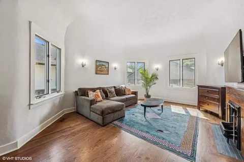 Living - 146 Gale Ave, River Forest, IL 60305 photo 5 of 8