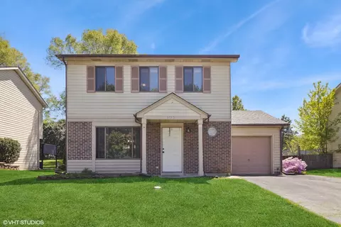 3130 Winchester East Ct, Aurora, IL 60504