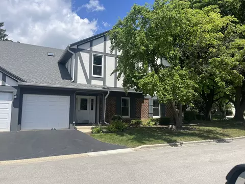 43 W Fern Ct #226C, Palatine, IL 60067