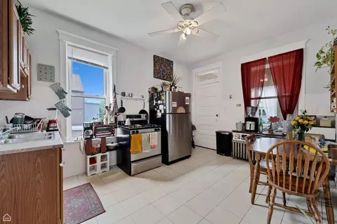 3310 S Lowe St, Chicago, IL 60616 photo 10