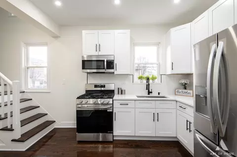 Kitchen - 7515 S Vernon Ave, Chicago, IL 60619 photo 2 of 3