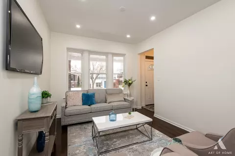 Living - 7515 S Vernon Ave, Chicago, IL 60619 photo 2 of 2