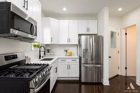 Kitchen - 7515 S Vernon Ave, Chicago, IL 60619 photo 1 of 3