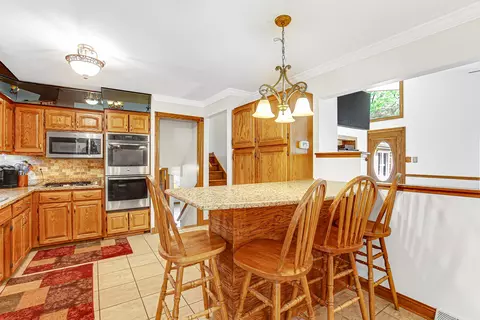 Kitchen - 1237 Will Dr, Lockport, IL 60441 photo 1 of 4