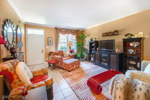 2253 Concord Dr, Mchenry, IL 60050 photo 6