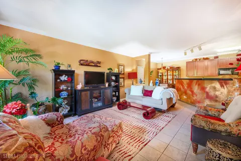 2253 Concord Dr, Mchenry, IL 60050 photo 4