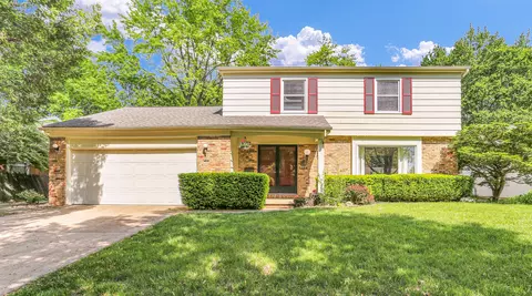 2306 Pond St, Urbana, IL 61801