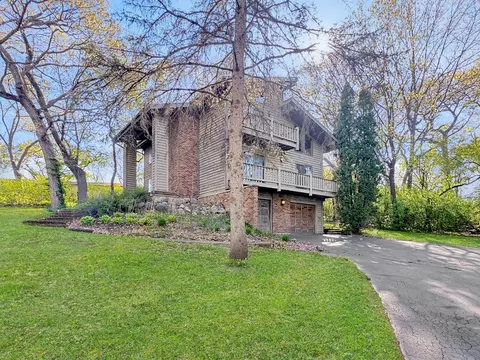 4511 N Johnsburg Rd, Johnsburg, IL 60051