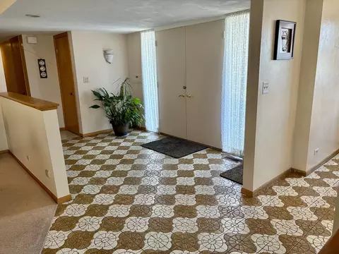 5600 Saint Charles Rd, Berkeley, IL 60163 photo 6