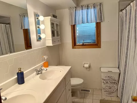 5600 Saint Charles Rd, Berkeley, IL 60163 photo 18