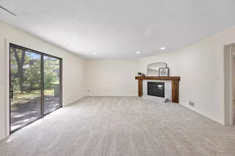 Living - 1411 Westview Dr, Normal, IL 61761 photo 6 of 8