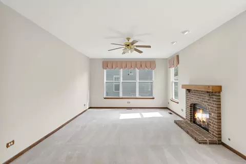 1442 Wildmint Trl, Elgin, IL 60123 photo 12