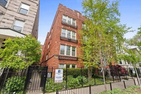 3132 N Clifton Ave #2N, Chicago, IL 60657
