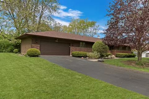 10762 W Talmadge Ave, Beach Park, IL 60099