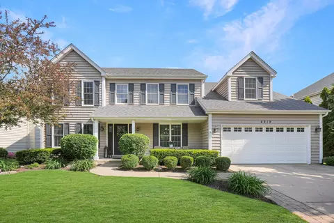 4919 Clearwater Ln, Naperville, IL 60564