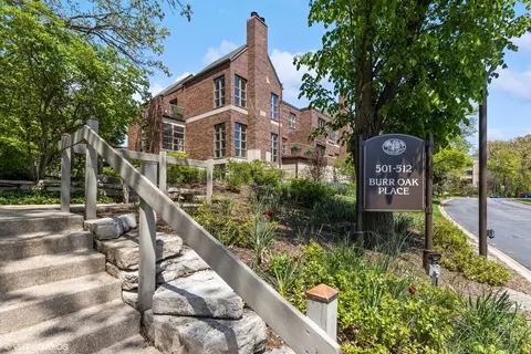 509 Burr Oak Pl, Hinsdale, IL 60521