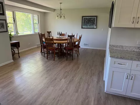 Dining - 140 E Hillside Rd, Barrington, IL 60010 photo 1 of 1