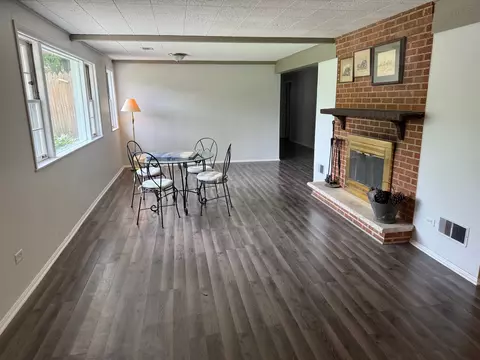 Living - 140 E Hillside Rd, Barrington, IL 60010 photo 3 of 3