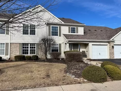 Exterior - 21222 W Walnut Dr #B, Plainfield, IL 60544 photo 2 of 7