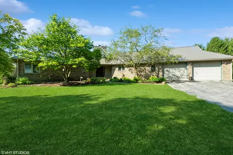 33191 Carson Rd, Kingston, IL 60145