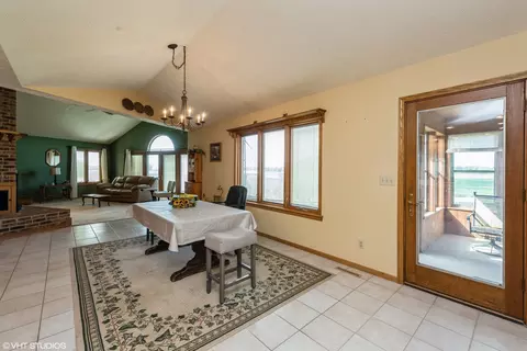 33191 Carson Rd, Kingston, IL 60145 photo 3
