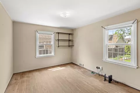 Bedroom - Undisclosed, Chicago, IL 60655 photo 4 of 4